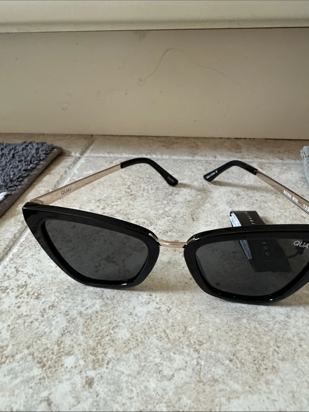 Quay Australia Black Cat-Eye Sunglasses with Gold Bridge